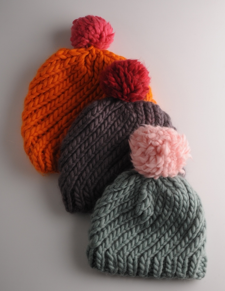 6_swirl_hats.jpg 6_swirl_hats.jpg