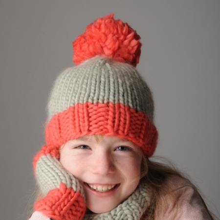 Hat, Mitts and Snood Pattern